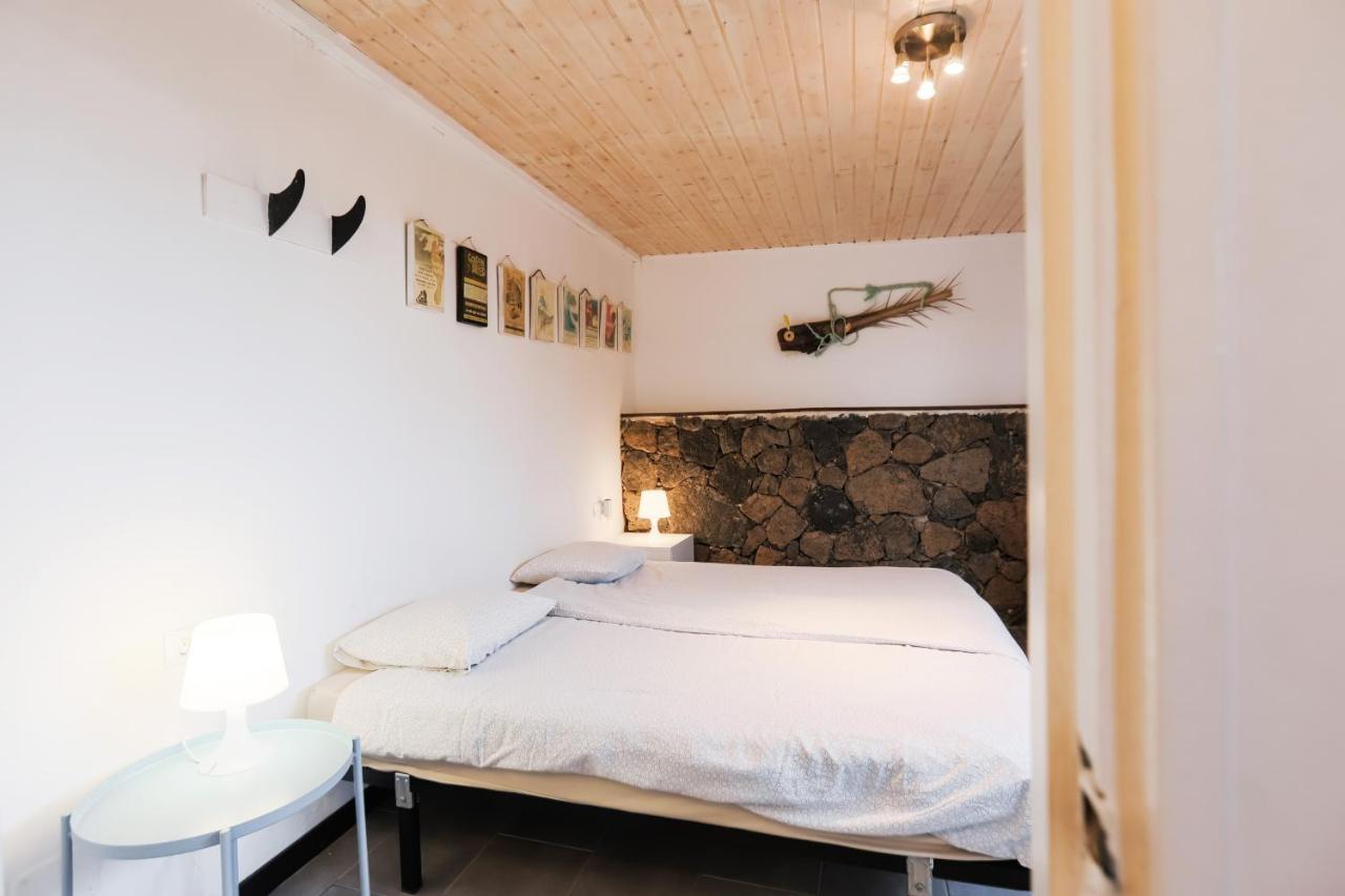 Creative Harbour Fuerteventura Hostel Lajares Exterior foto